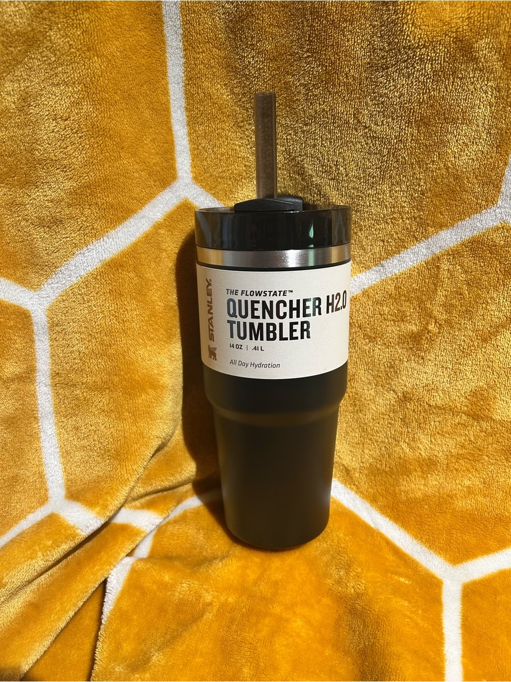 Stanley flow state quencher H2.0 14oz tumbler